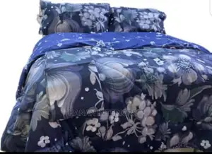 Flowered Black Duvet Set