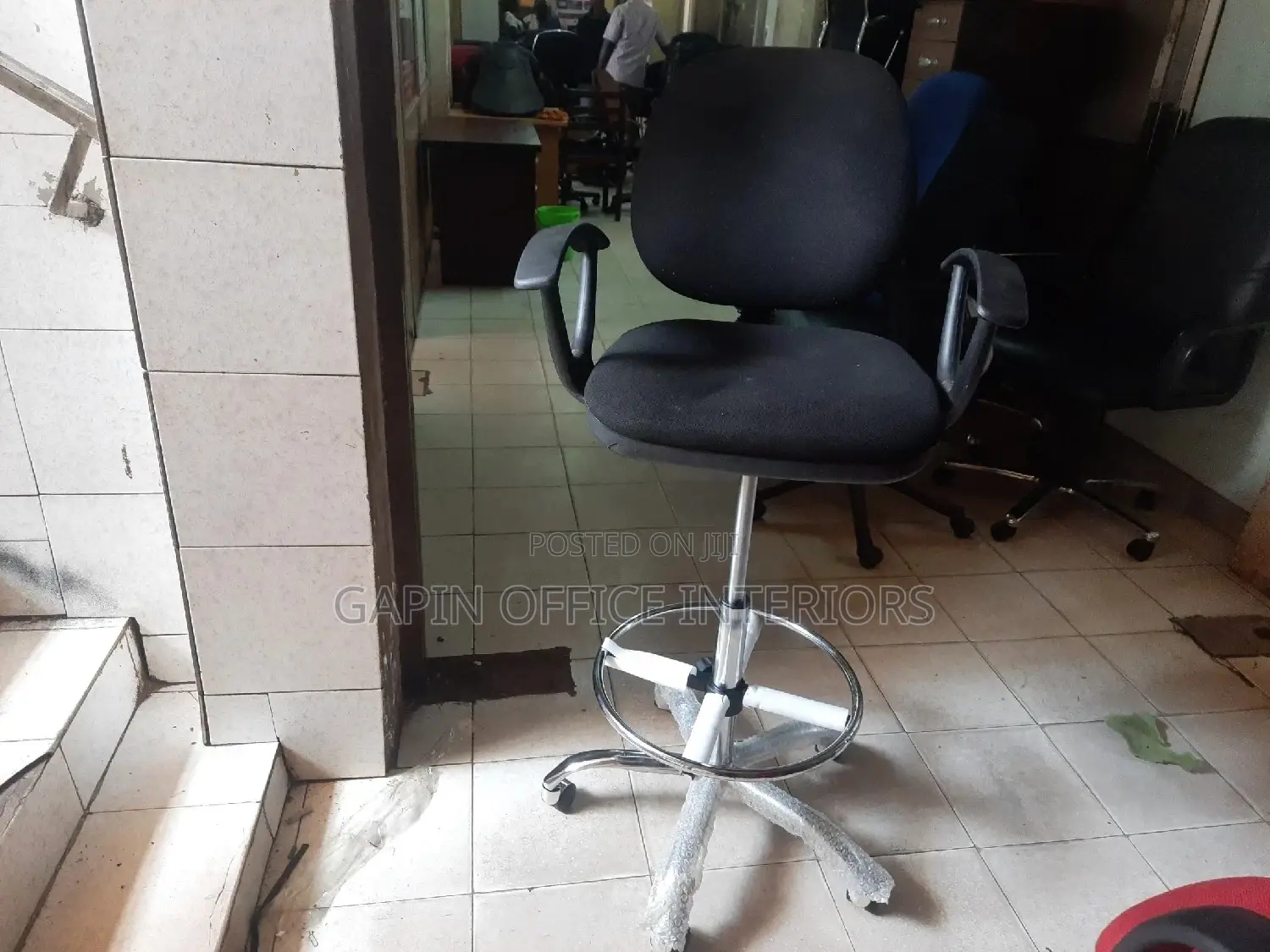 Used Counter Chair