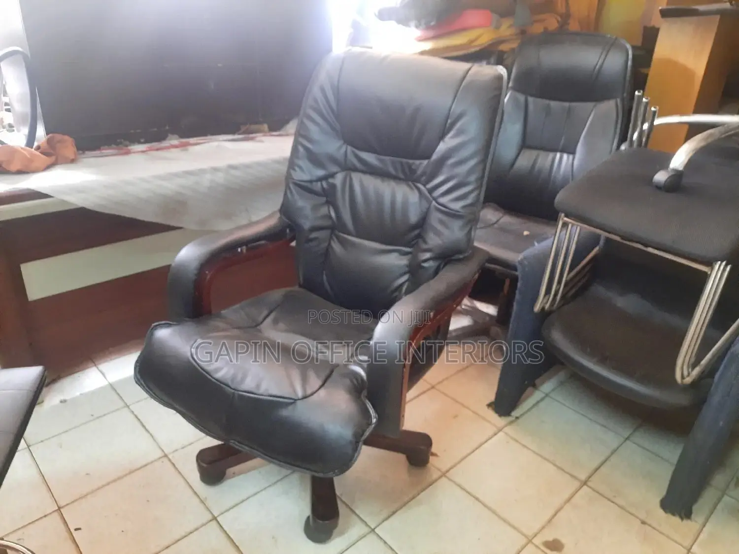 Leatherd Executive Chair