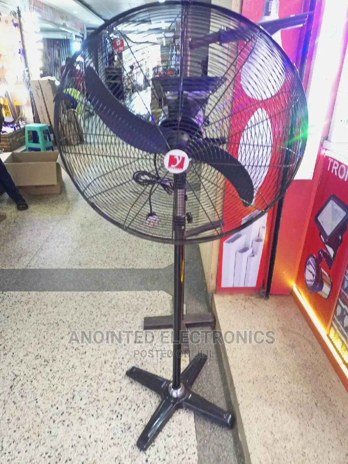 Industrial Stand Black