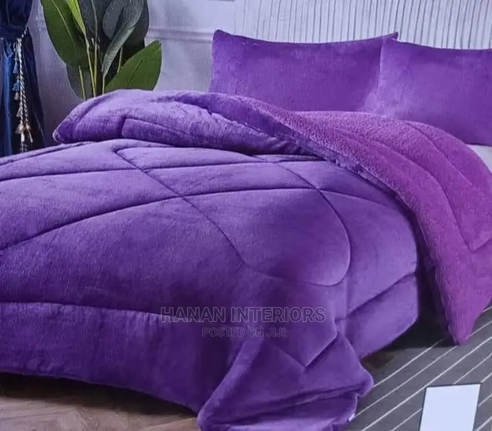 Purple Woolen Duvet -6*6
