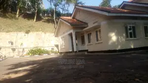 3bdrm Duplex in Kololo Property, Central Division for rent