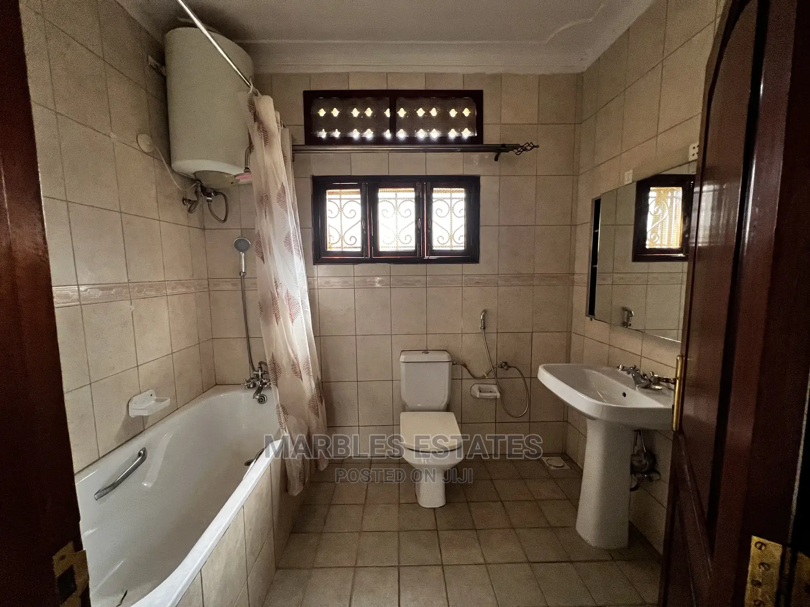 Furnished 4bdrm Bungalow in Naguru, Central Division for rent