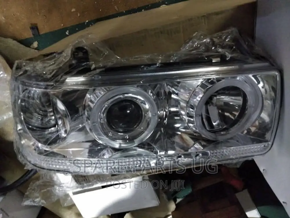 Landcruiser VX ( Balloon ) Eagles Eye Headlights