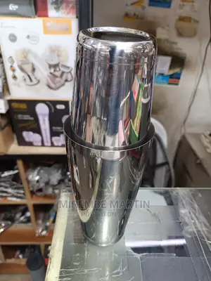 Cocktail Shakers Cups