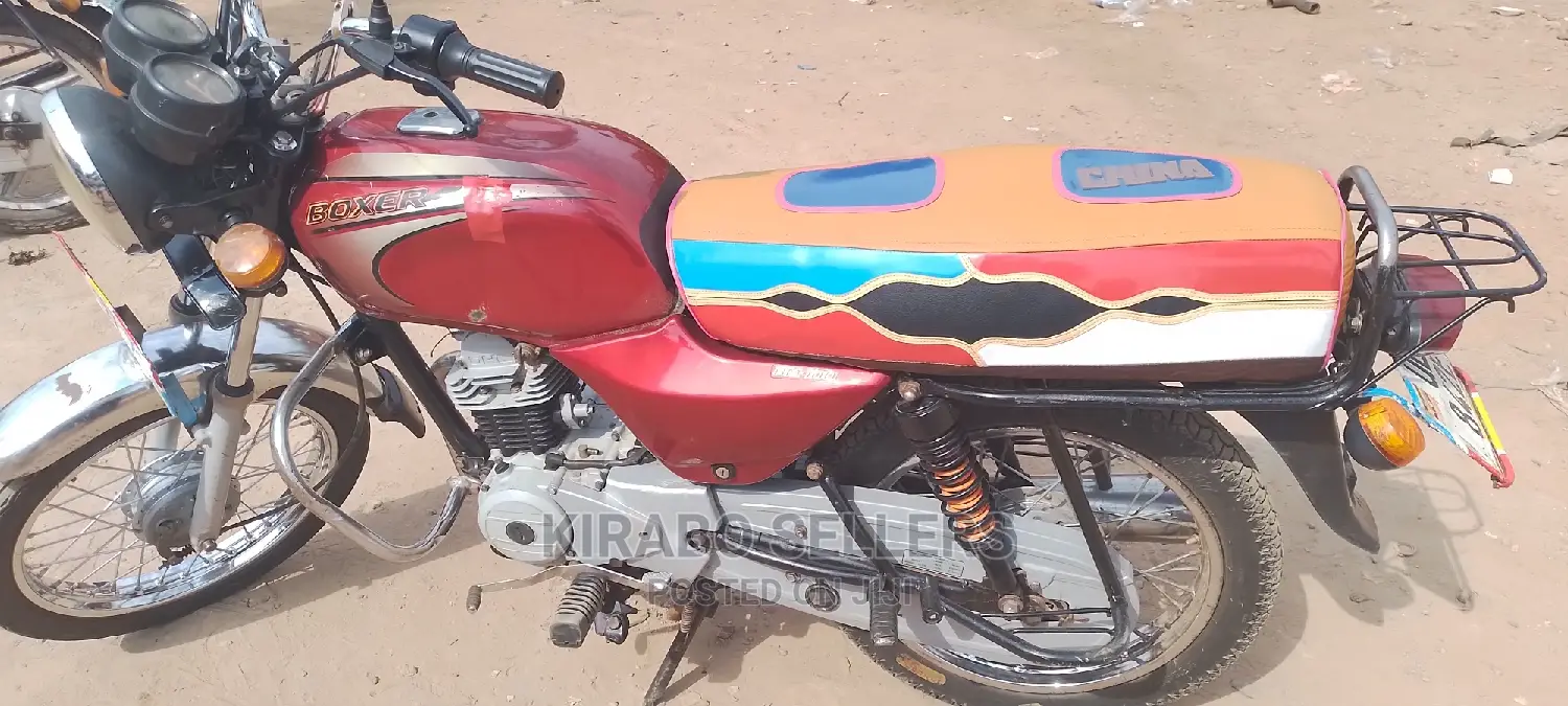 Bajaj Boxer 100 2017 Silver