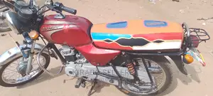 Bajaj Boxer 100 2017 Silver