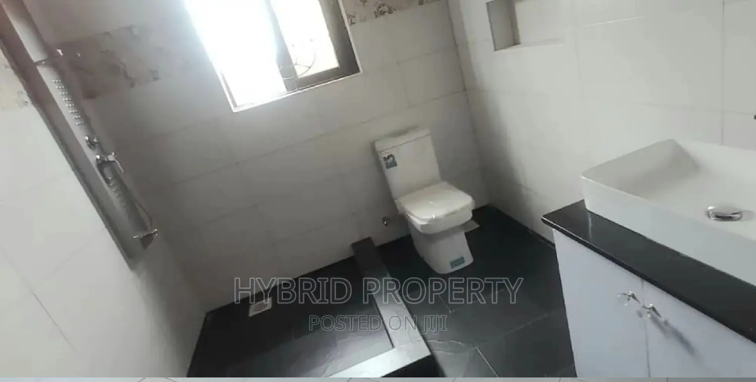 Furnished 10bdrm Apartment in Kitende Along, Ssisa for sale