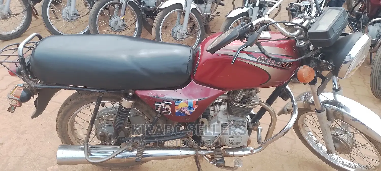 Bajaj Boxer 100 2017 Silver