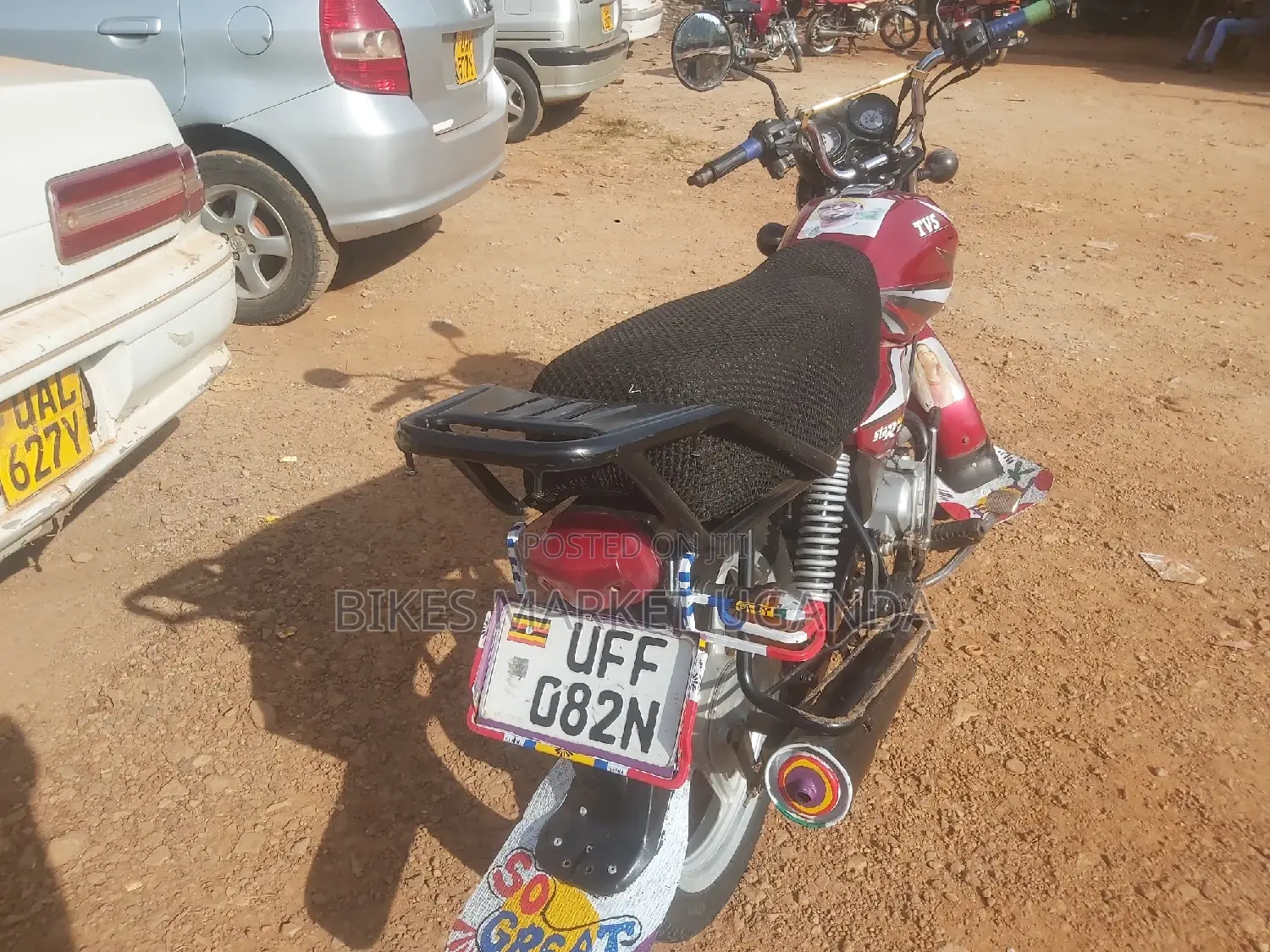 TVS HLX 125 2021 Red