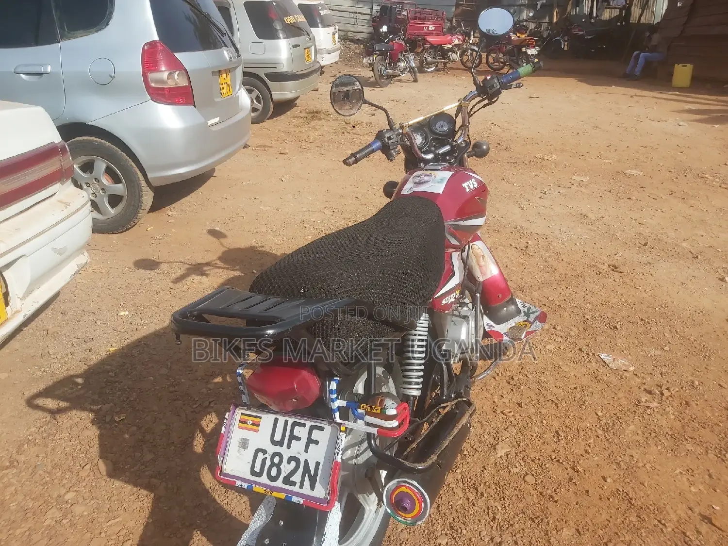 TVS HLX 125 2021 Red