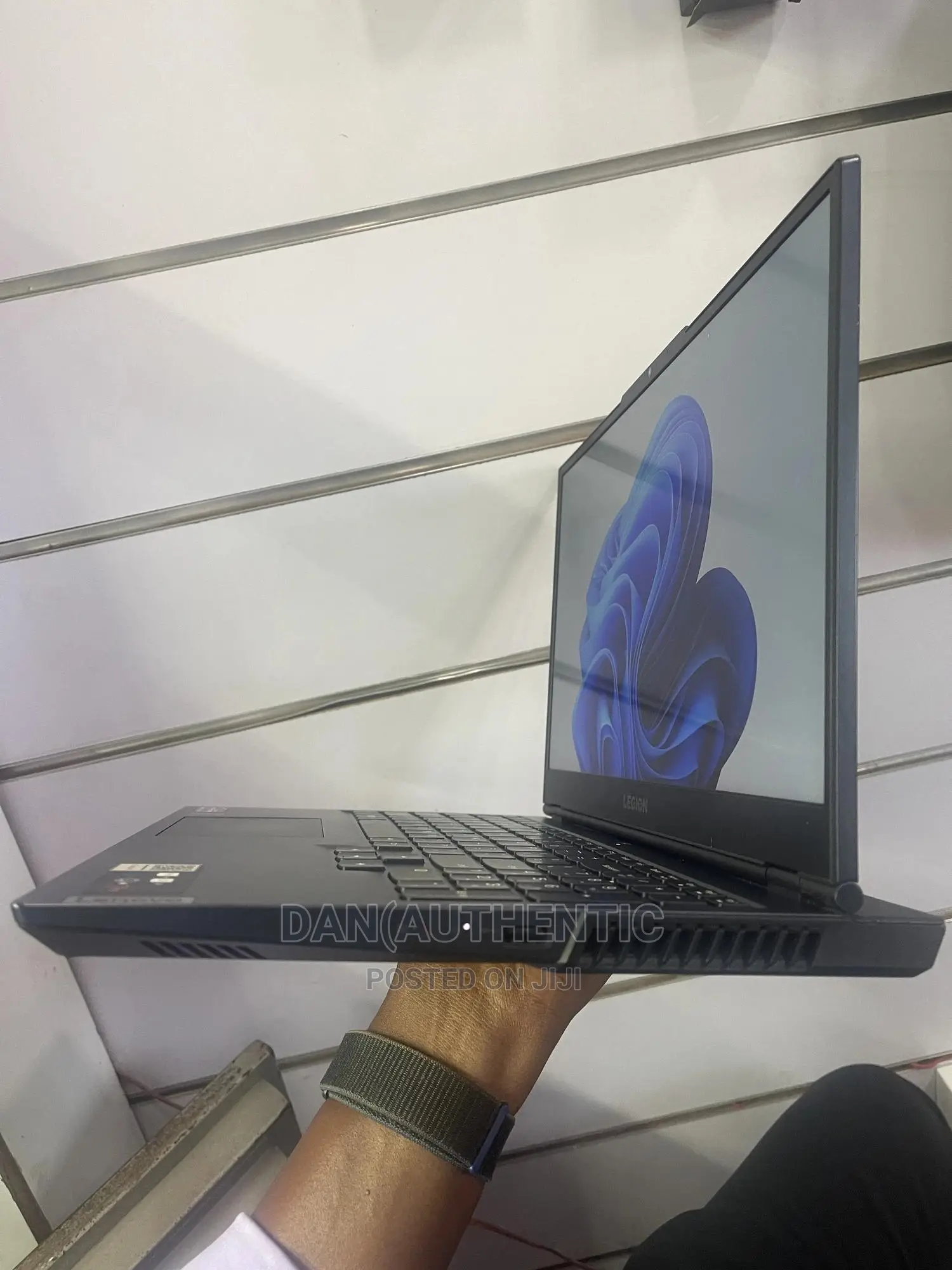Laptop Lenovo Legion 7 16GB AMD Ryzen 7 SSD 512GB