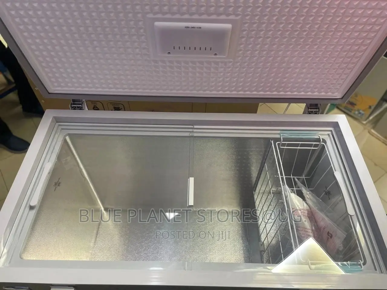 SAYONA 400litres Chest/Deep Freezers.