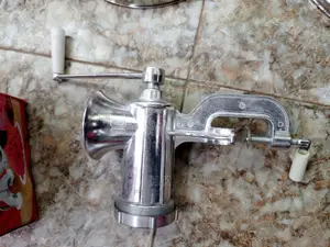 Manual Meat Grinder/Mincer (Size10")