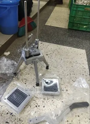 Handheld Chips Cutter
