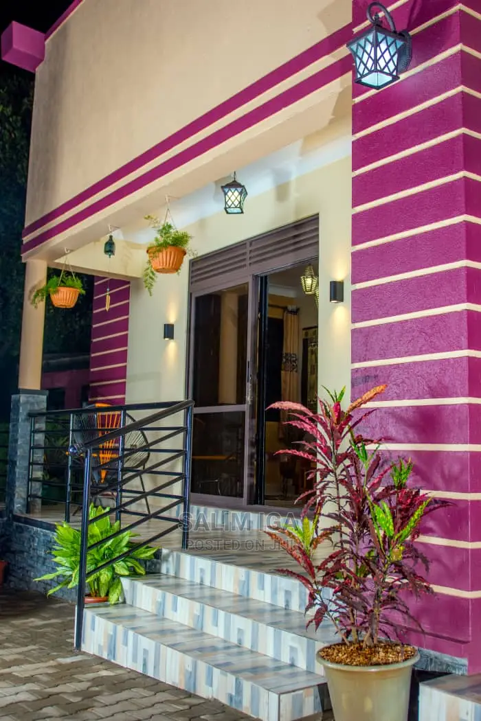 Furnished 1bdrm Chalet in Kololo Property, Central Division for rent