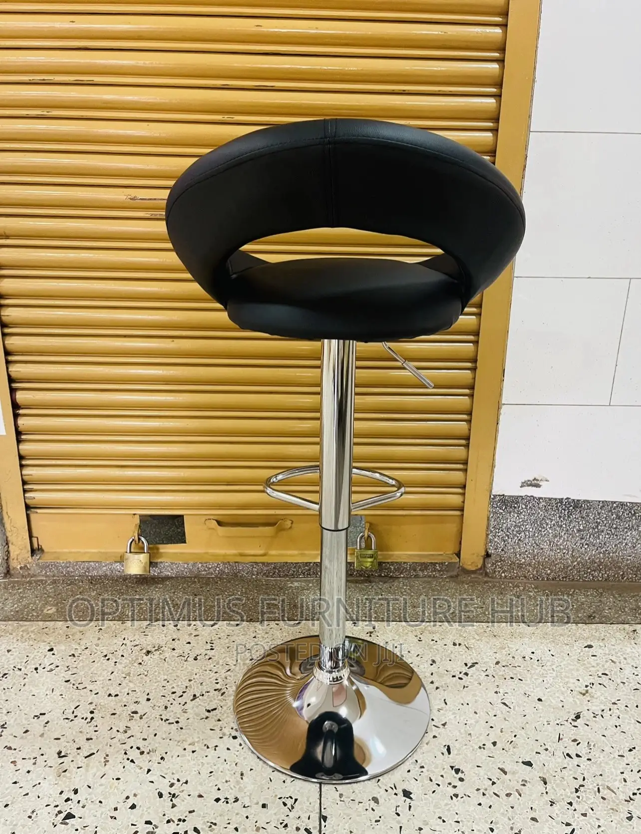 Bar Stool (Round)