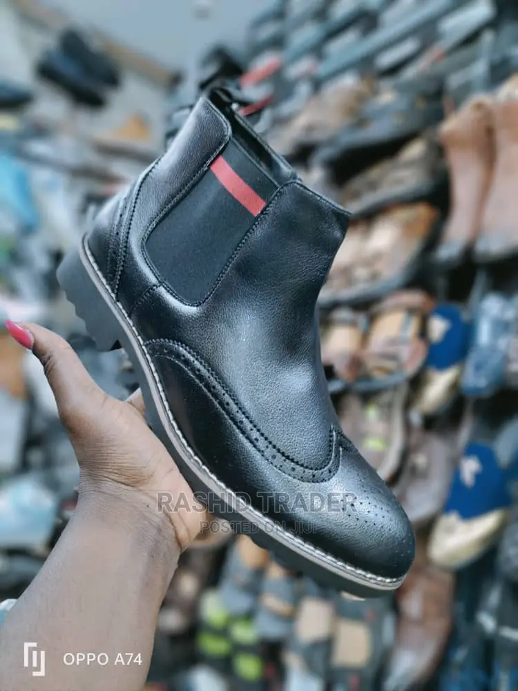 G Ten Good Quality Boots