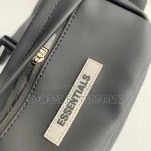 ESSENTIALS Chest Bag For Men/Women Casual Fashion Crossbody