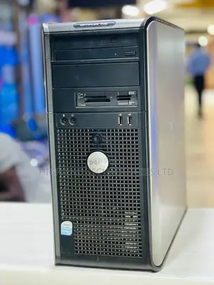 Desktop Computer Dell OptiPlex 780 3GB Intel Pentium HDD 250GB