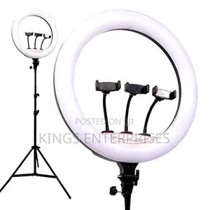 18 Inch Led Ring Light With A Stand