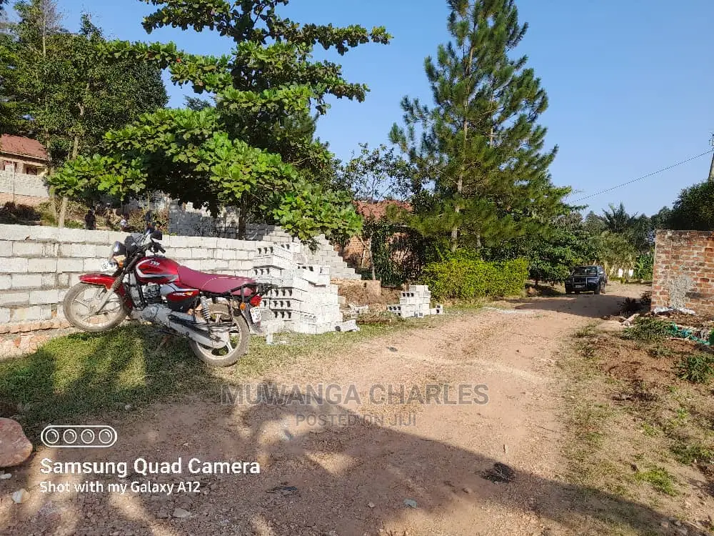 Plot in Kitetika Gayaza Road on Quick Sale