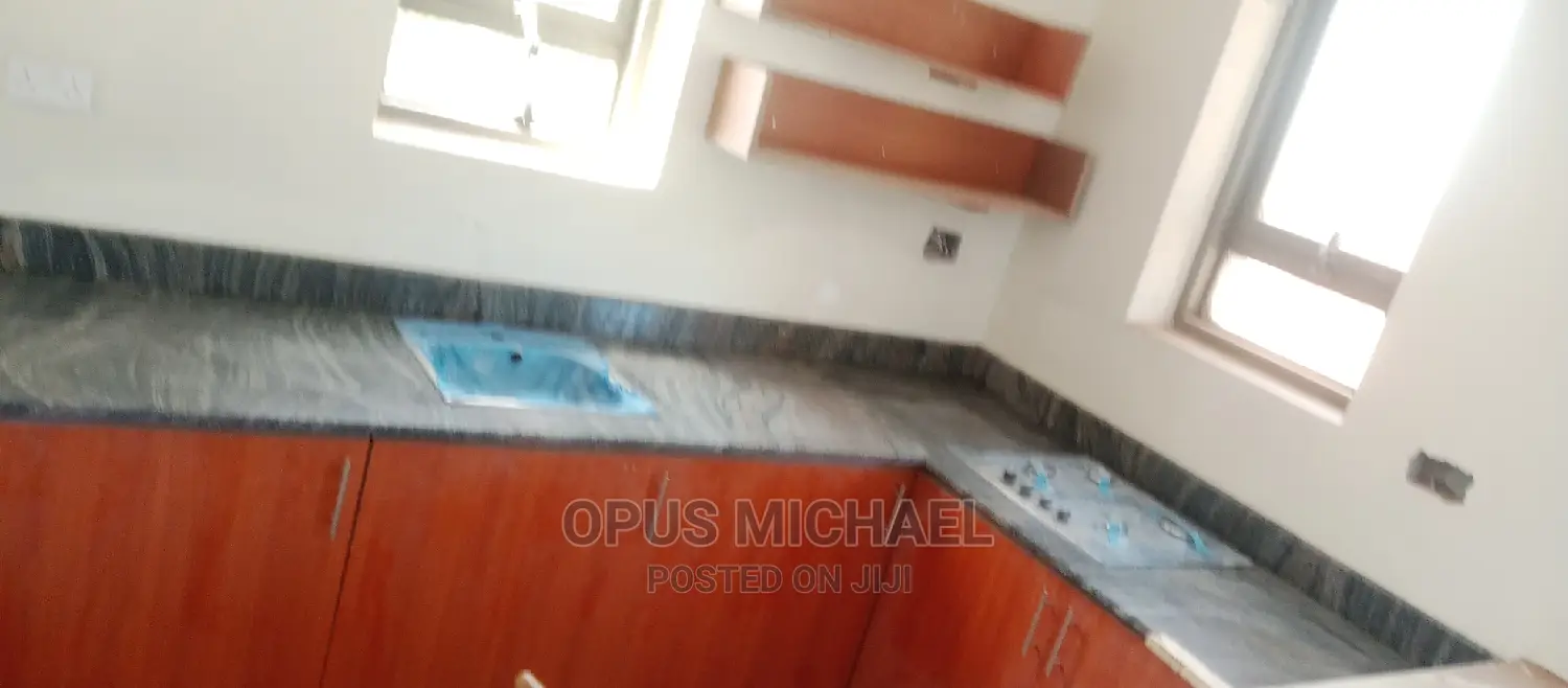 Kitchen Work Top, Countertops and Staircase
