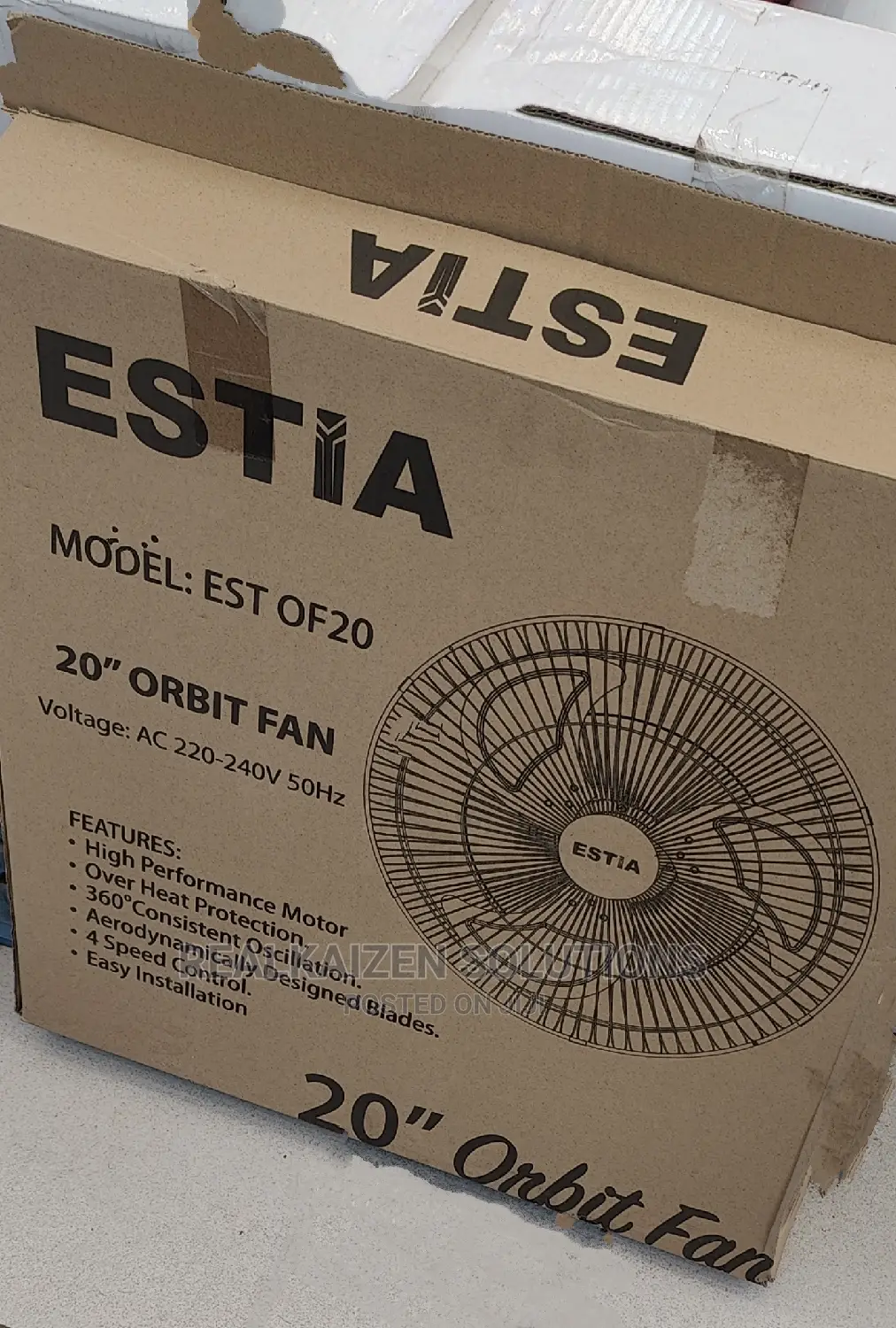 ESTIA 20" 3 Blade | 4 Speed 360° Black Orbital Ceiling Fan