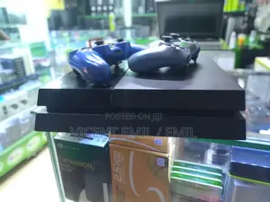 Playstation 4 Standard