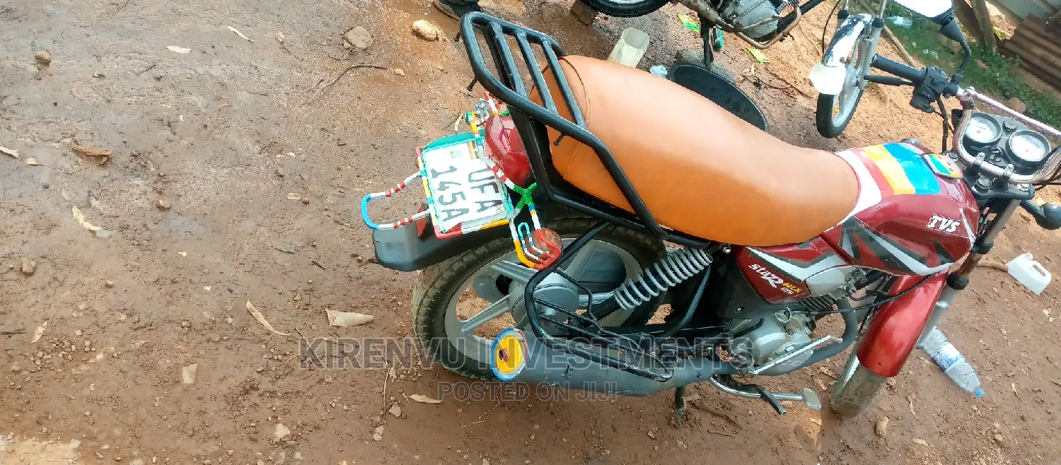 TVS HLX 125 2018 Red