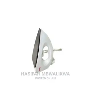 Saachi White Dry Flat Iron