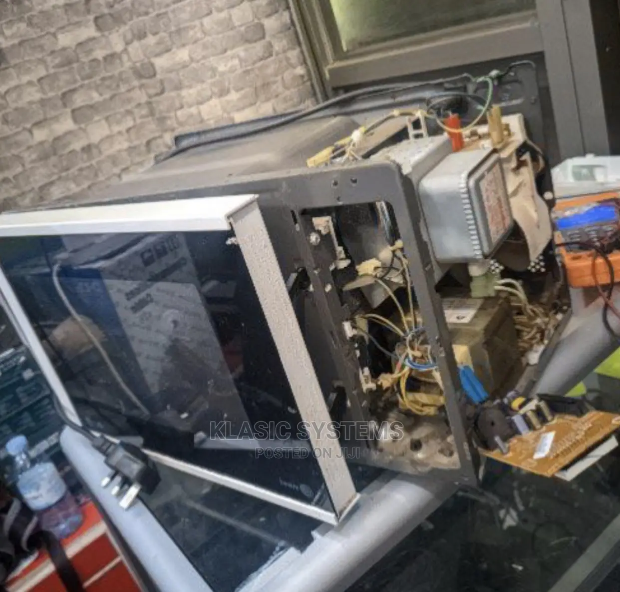 Professional Experts in Microwave Wave Repairing .,:: 