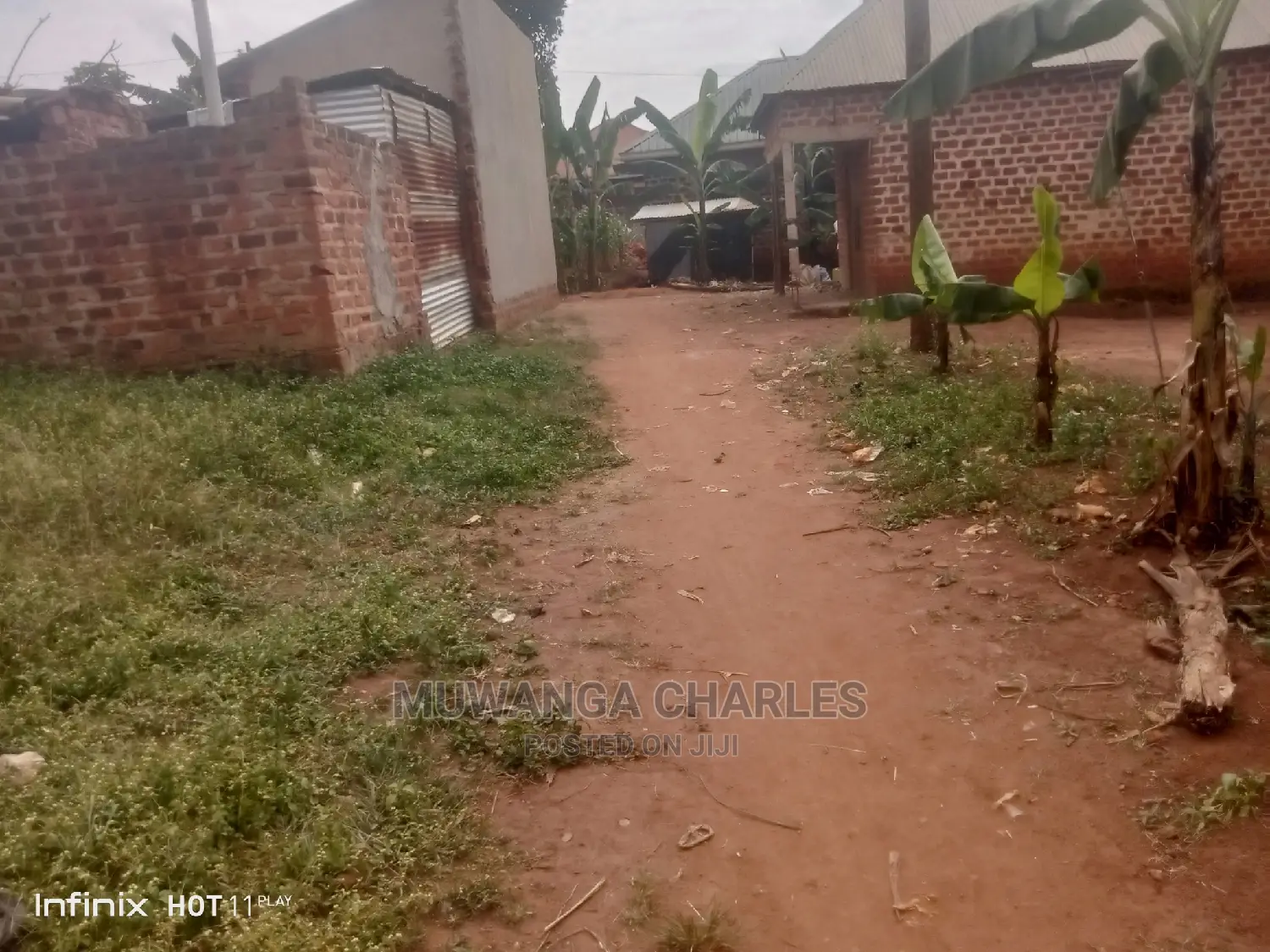 Plot in Gayaza Nakwero on Quick Sale
