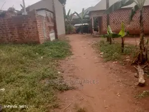 Plot in Gayaza Nakwero on Quick Sale