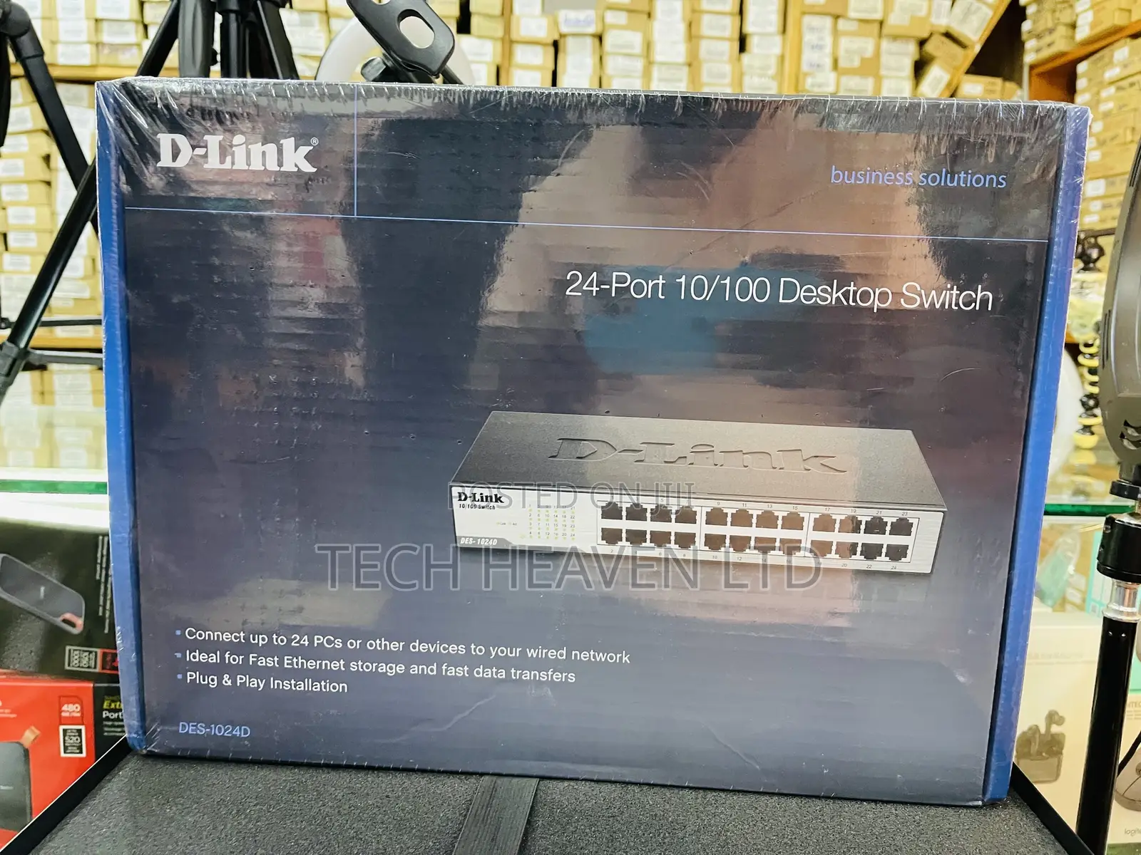 24-Port Fast Ethernet Unmanaged Desktop Dlink Switch