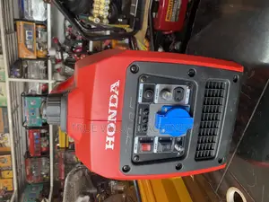 Ģenerator Honda Super Silent 5.5A