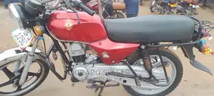 Bajaj Pulsar 180 2023 Red