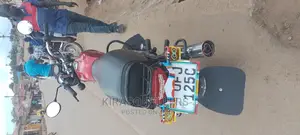 Bajaj Pulsar 180 2023 Red