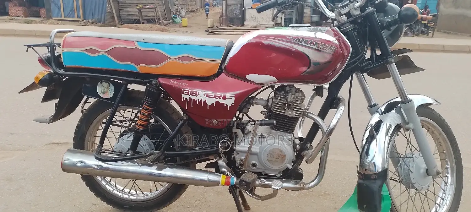 Bajaj Boxer 2018 Gray