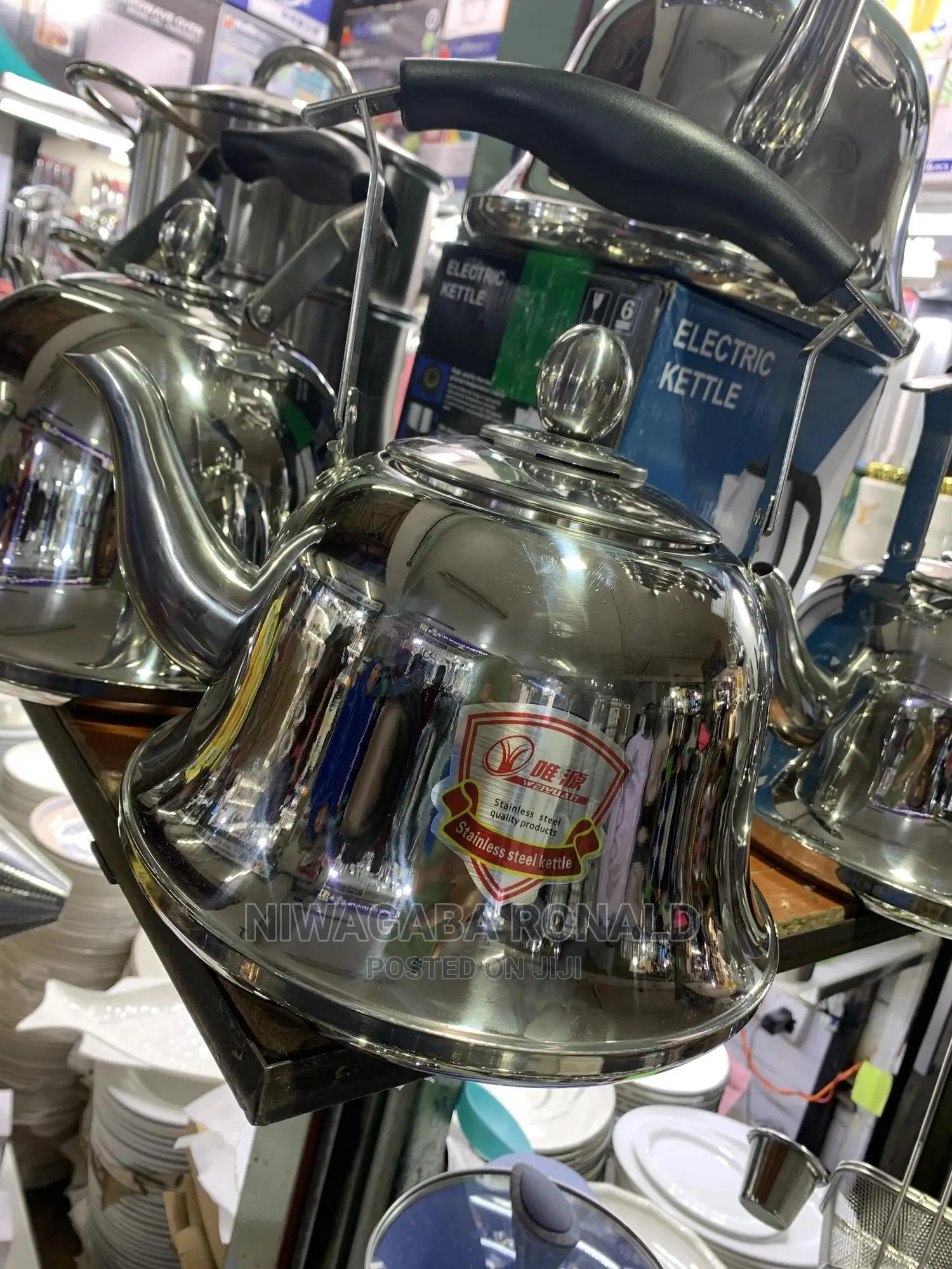 Classic Stainless Steel Whistling Kettle