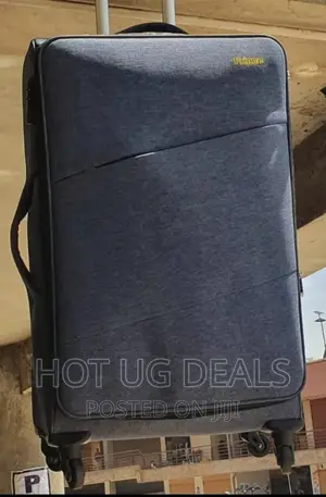 Large Size Faux Leather Travel Suitcase - Black