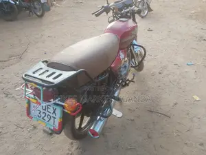 Bajaj Boxer 2018 Red