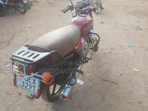 Bajaj Boxer 2018 Red
