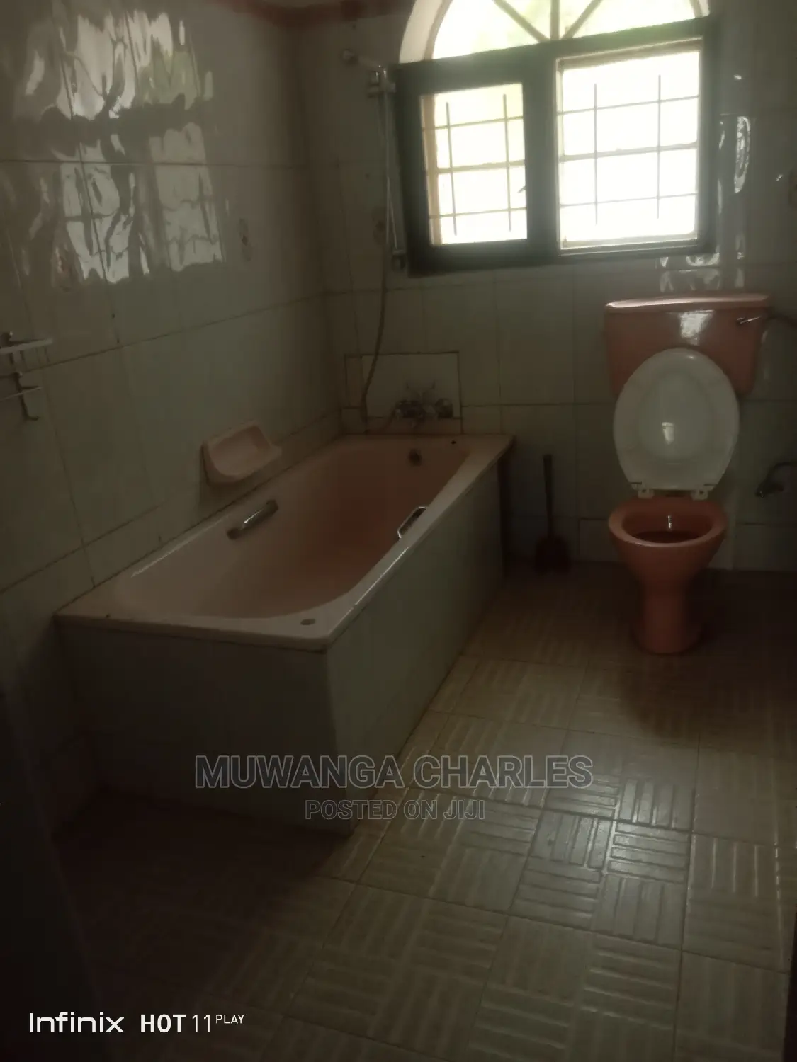 8bdrm Duplex in Fs Properties Ltd, Central Division for rent
