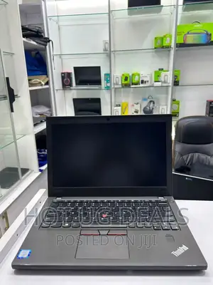 Laptop Lenovo ThinkPad X270 8GB Intel Core i5 SSHD (Hybrid) 250GB