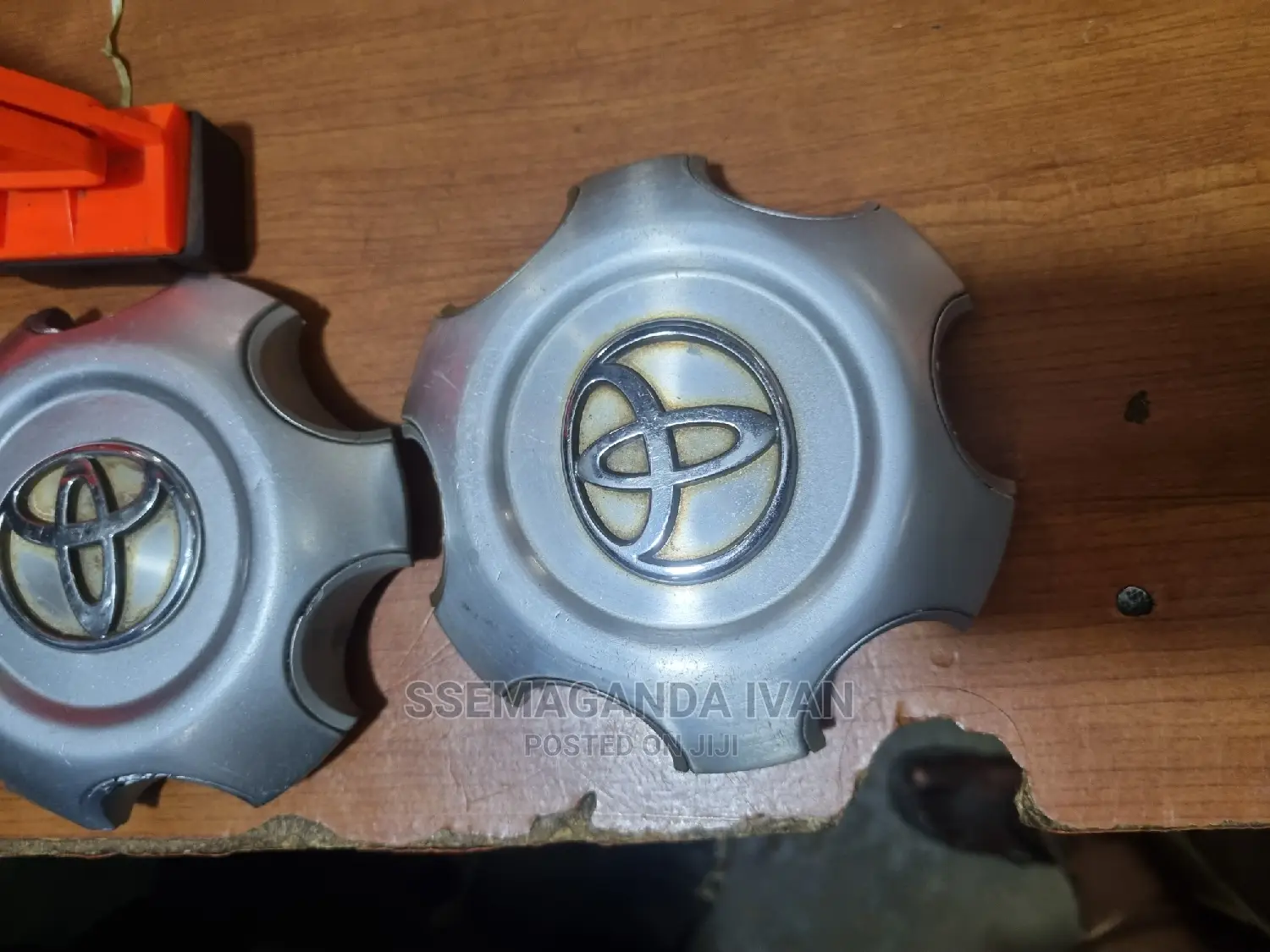 Prado Centre Caps