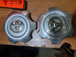 Prado Centre Caps