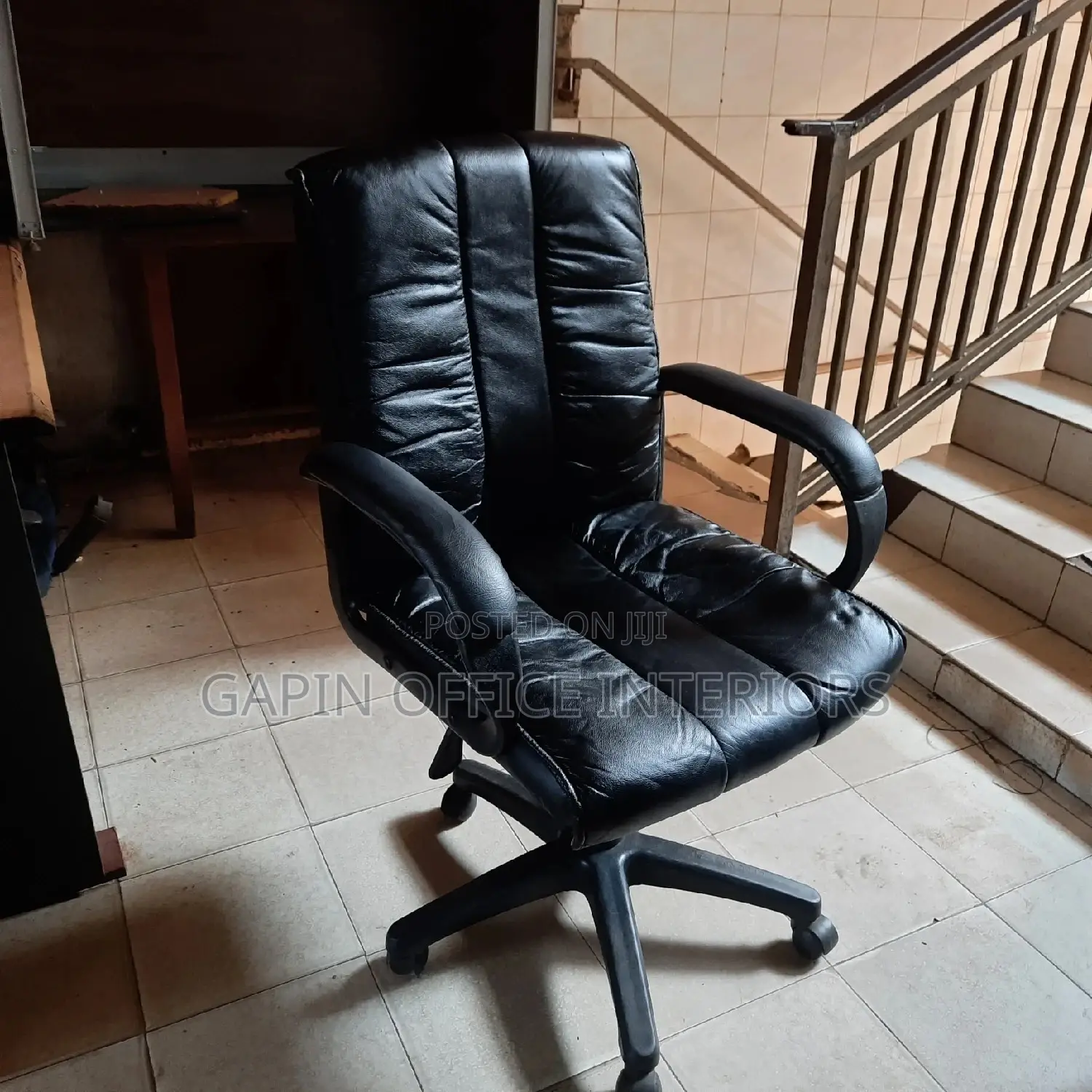 Leathered Office Chair