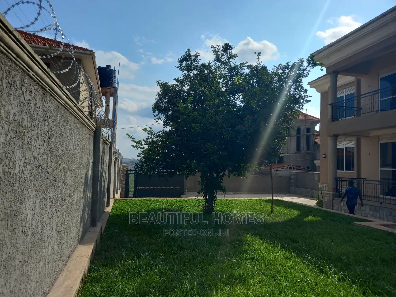 Furnished 6bdrm House in Munyonyo Corporate, Makindye for sale
