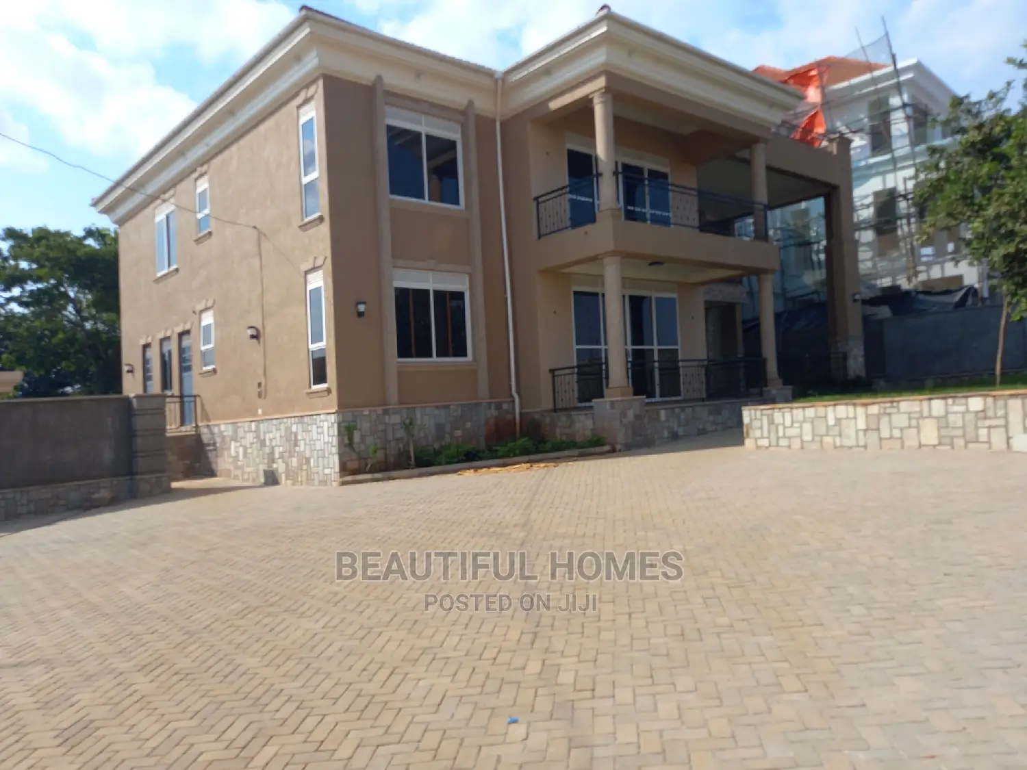 Furnished 6bdrm Mansion in Munyonyo Posh Lake, Makindye for sale